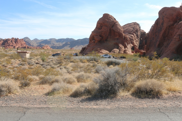 A guide to Valley of Fire State Park in Nevada.